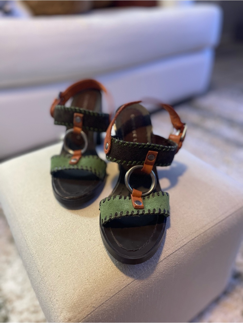 Chinese Laundry Green and Brown Ring-Accent Sandals